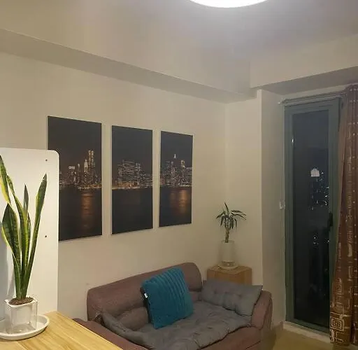 Soho 1 Bedroom With Balcony Near Mrt Edsa Shaw Pioneer Greenfields Sm Megamall Ortigas Apartment Manila