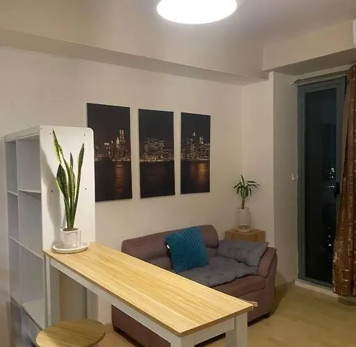 Soho 1 Bedroom With Balcony Near Mrt Edsa Shaw Pioneer Greenfields Sm Megamall Ortigas * Manila